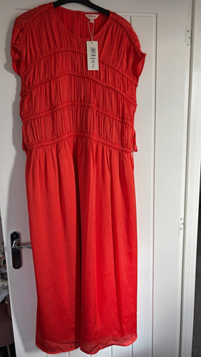 Per una orange pleated - una, maxi