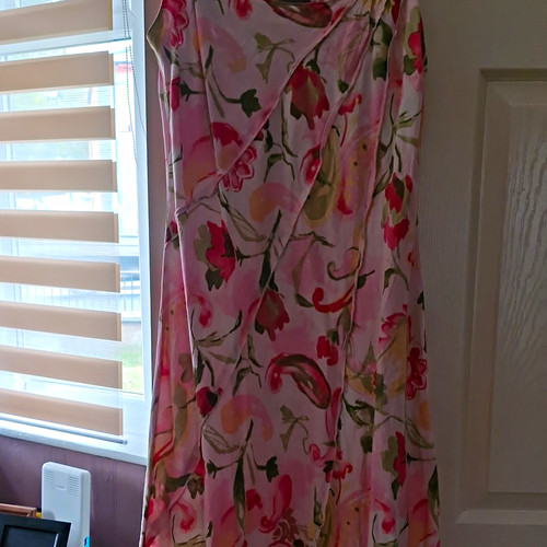 Per una pink floral wrap - wrap, midi
