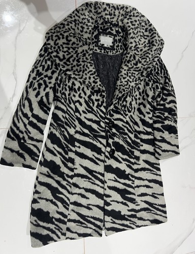 Per una coat - 16, animal