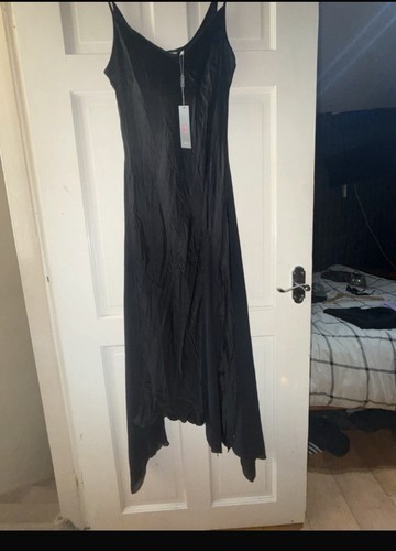 Slinky black floaty hanky hem - hanky,