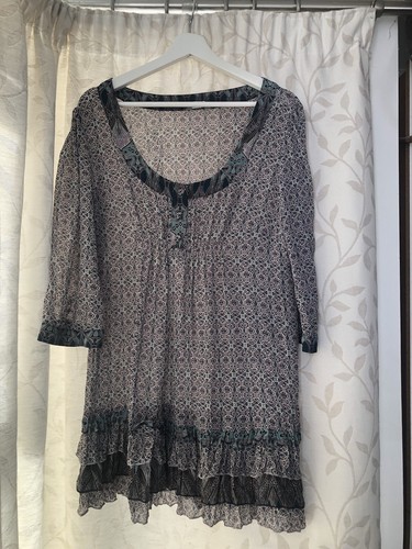 Very pretty per una tunic - per,